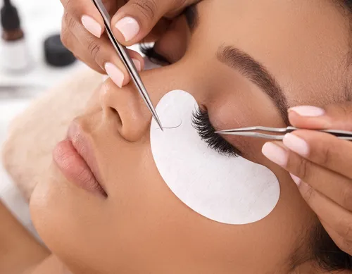 Extensions de cils
